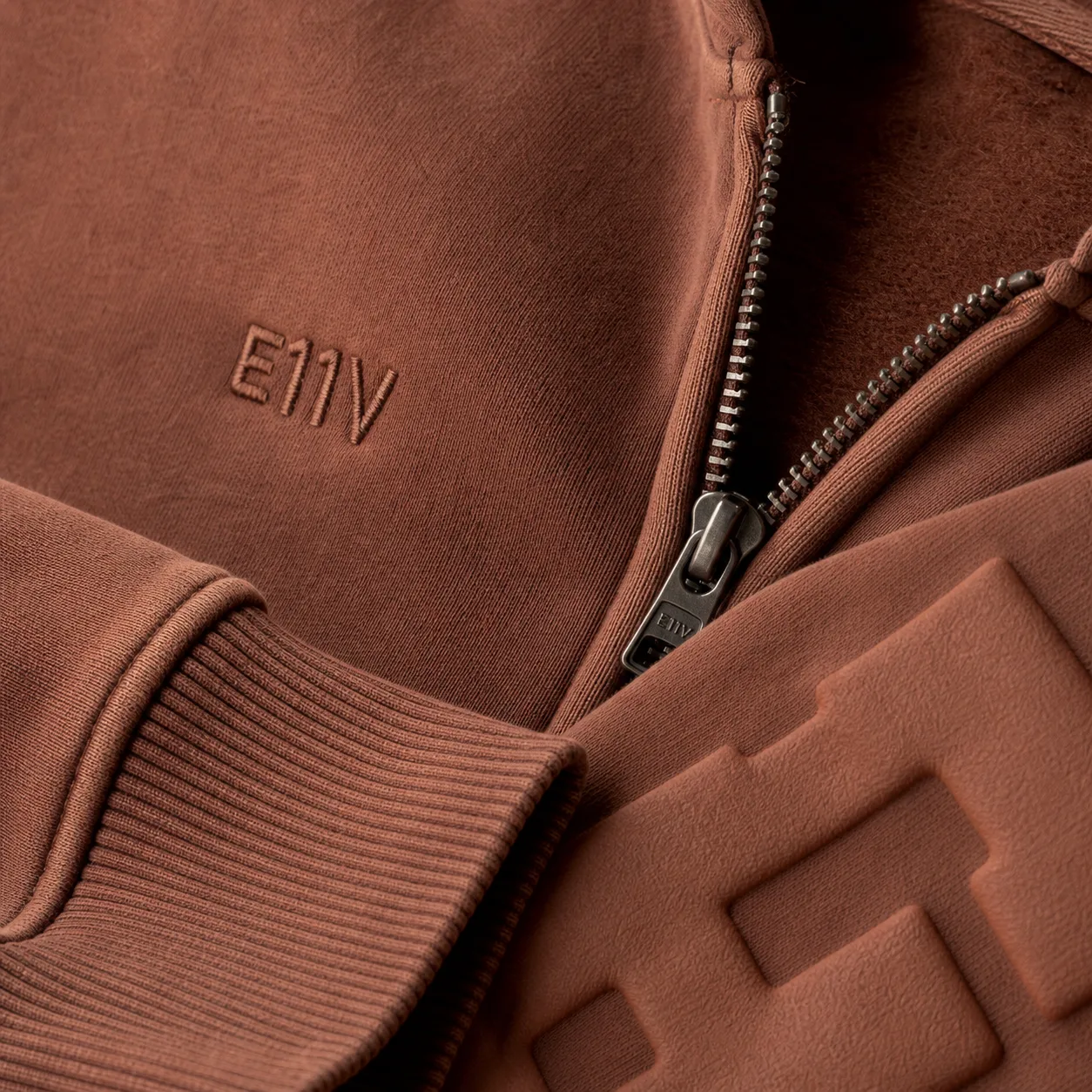 Heavyweight Vintage Zip Hoodie terracotta macro detail