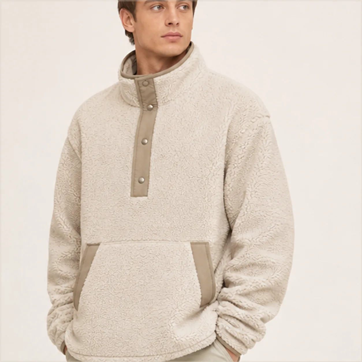 Snap Fleece Pullover detail snap
